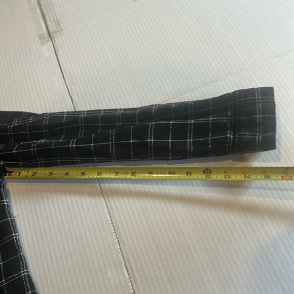 Old Navy Black and White Plaid Long Shirt dress w 3/4 length sleeves open sides - Picture 9 of 12